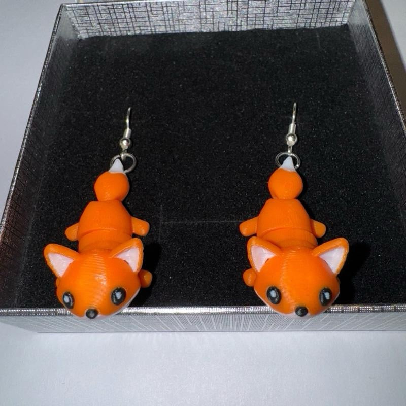 Wiggly Fox Earrings – Lightweight, Fidgety, 3D Printed